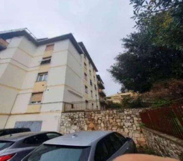 Immobile in asta di 105 m², box auto in vendita a Massa Marittima - Foto 2