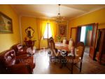 Casa indipendente di 250 m² con più di 5 locali in vendita a Montepulciano