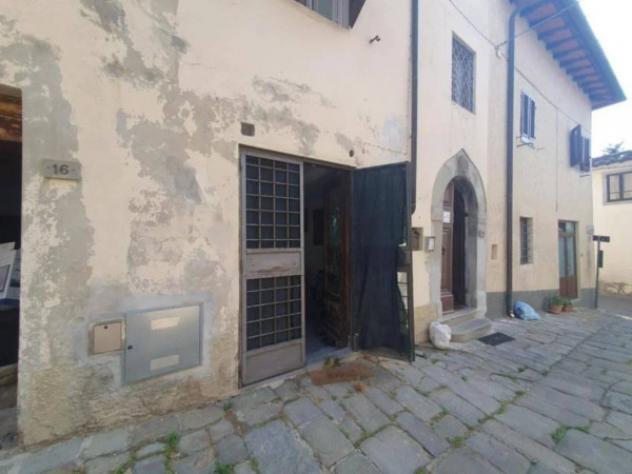 Immobile in asta di 152 m² con più di 5 locali in vendita a Reggello - Foto 2
