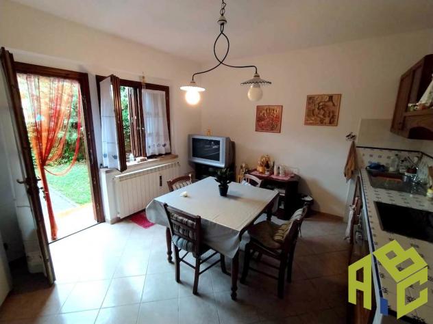 Pomaia - Rif. R1484. In campagna, a 1 km c.ca dal centro abitato di Pomaia e adiacente l'istituto Lama Tzong Khapa. Appartamento con ingresso indipend - Foto 6