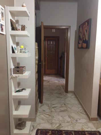 Affittasi camera singola a studentessa, viale dei tigli 13 zona annunziata. - Foto 4