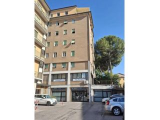 Quadrilocale in affitto a Perugia