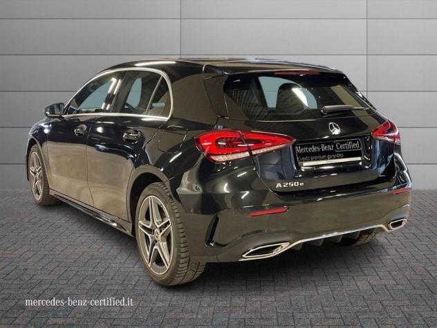 Mercedes-Benz Classe A - W177 2018 A 250 e phev (eq-power) Premium auto - Foto 4