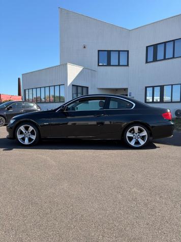 BMW Serie 3 320d Coupe 184cv - Foto 9
