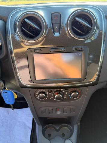 DACIA Sandero 1.0 SCe 12V 75CV rif. 24079422 - Foto 10