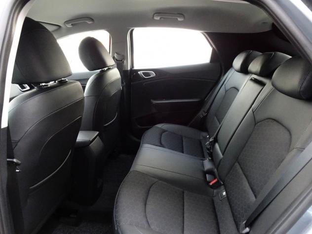 Kia Xceed 1.0 T-GDi Business - Foto 9