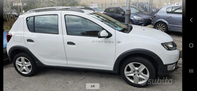Dacia Sandero Bianca - Foto 2