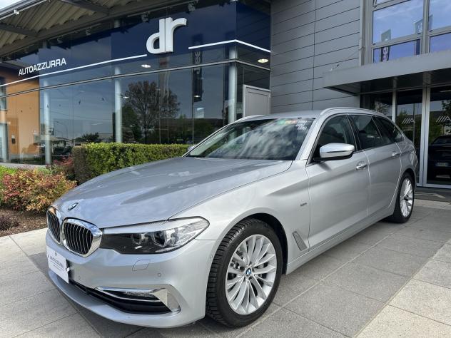 BMW Serie 5 530d Touring Luxury *UNIPRO, IVA, TAGLIANDI BMW, PACK LUCI, PROMO AZZURRA*