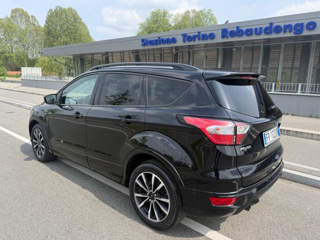 Ford Kuga 1.5 TDCI 120 CV S&S 2WD ST-Line - Foto 3
