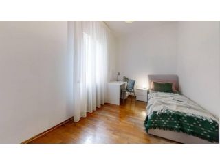 Stanza - Bergamo . Rif.: BG-08