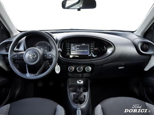TOYOTA Aygo X Aygo X 1.0 VVT-i 72 CV 5 porte Active - Foto 7
