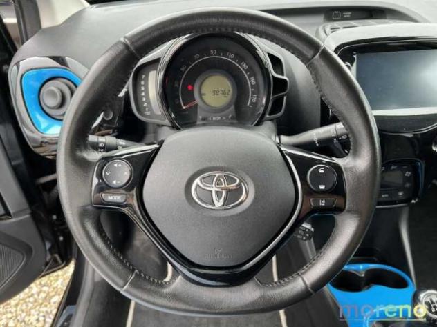 TOYOTA Aygo 1.0 72 CV x-trend rif. 19121077 - Foto 6
