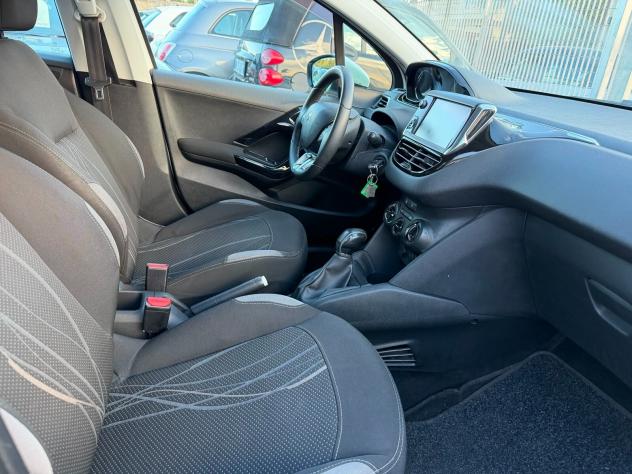 Peugeot 208 1.2benz 82cv 5 porte Allure-10/2014 - Foto 9