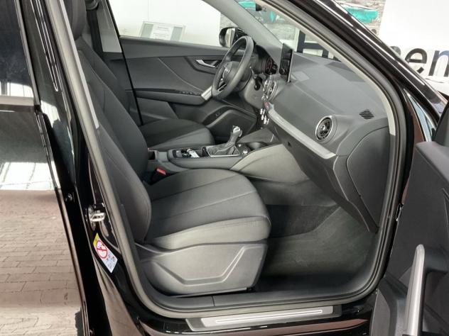 Audi Q2 1.5 35 TFSI BUSINESS ADVANCED S TRONIC LED PDC - Foto 9