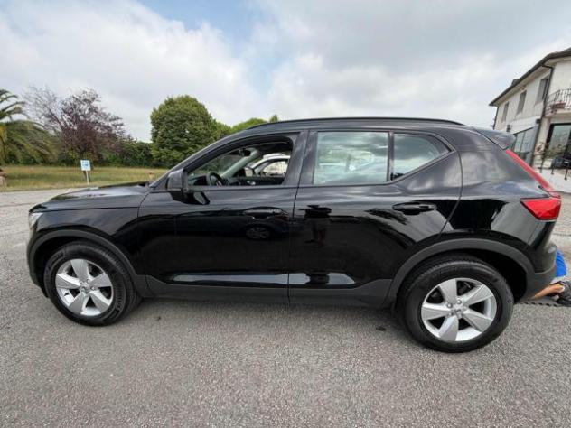 VOLVO XC40 T2 Momentum rif. 23922102 - Foto 6