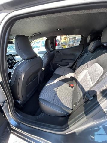 Renault Clio 1.6 E-TECH full hybrid 107KW TECHNO - Foto 6