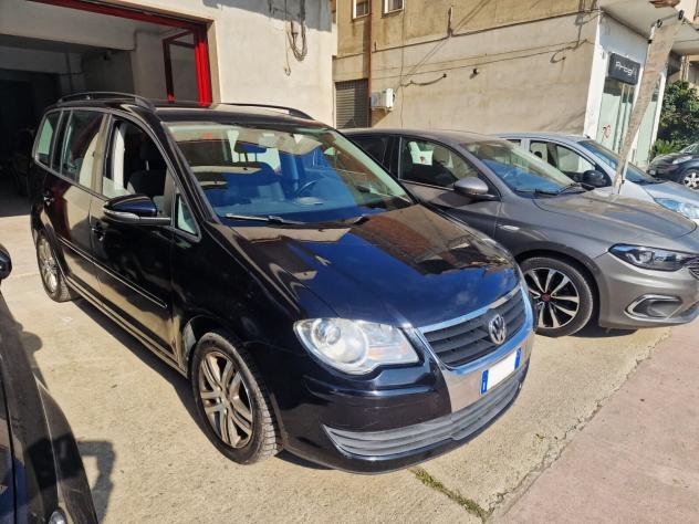 Volkswagen Touran 1.9 TDI Advance BlueMotion - 2010 - Foto 3