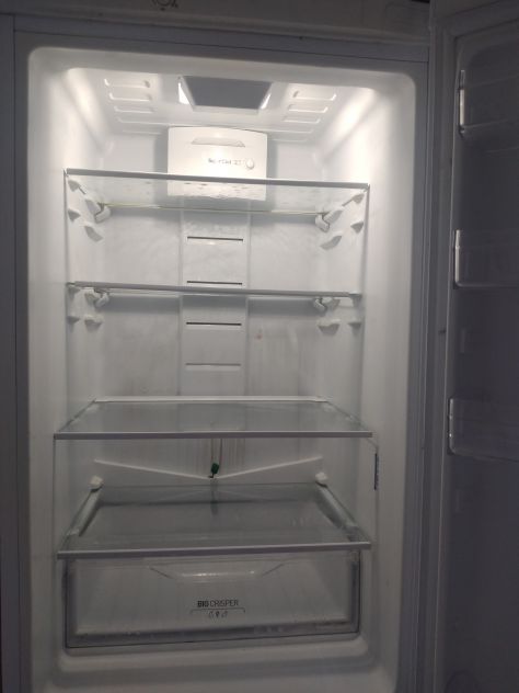 Vendo frigorifero marca Indesit in buone condizioni - Foto 3