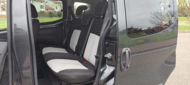 Fiat Qubo 1.4 8V 77 CV Dynamic Natural Power - Foto 6