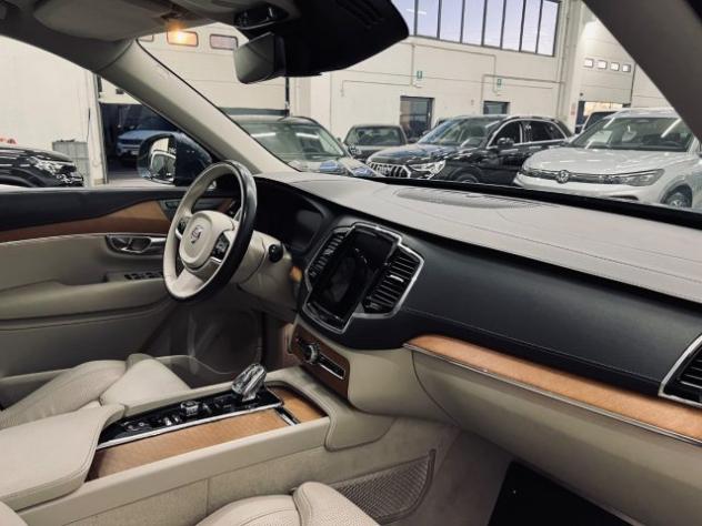 VOLVO XC90 B5 (d) AWD Geartronic Inscription rif. 23921591 - Foto 9