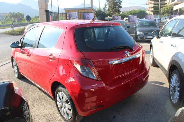 Toyota Yaris 1.4 D-4D DPF 5 porte - Foto 5