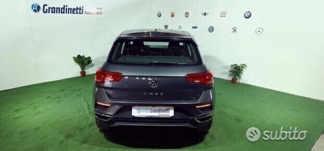 Volkswagen T-ROC 1.6 tdi CR Style 116cv anno 2019 - Foto 4