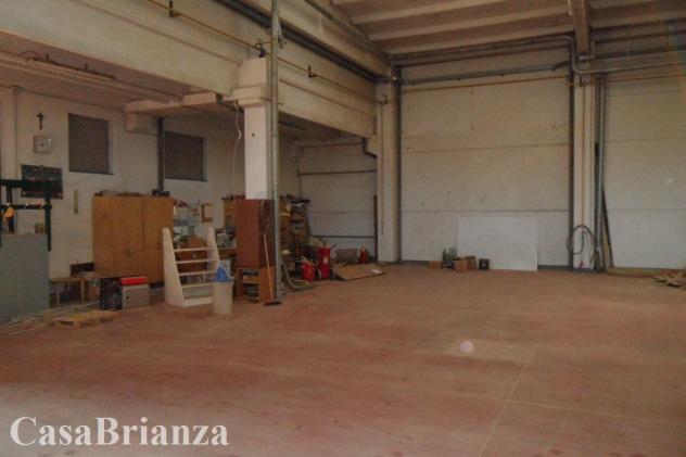 Biassono, capannone 750mq con area esterna. - Foto 15