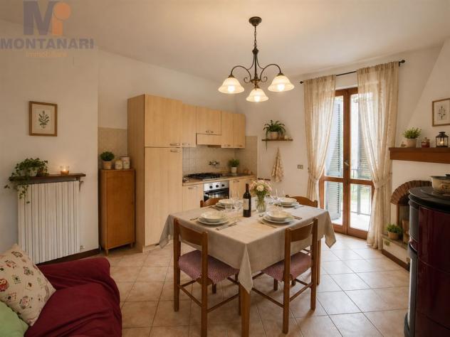 Umbria Foligno Fraz. Scopoli appartamento con garage in vendita - Foto 4