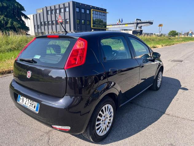 Fiat Punto 1.3 MJT II S&S 95 CV 5 porte Street - Foto 4