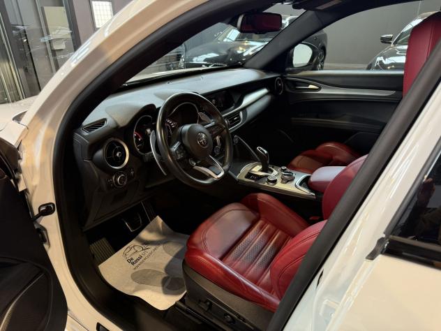 Alfa Romeo Stelvio 2.2 TD 210 CV Veloce AT8 Q4 - Foto 7