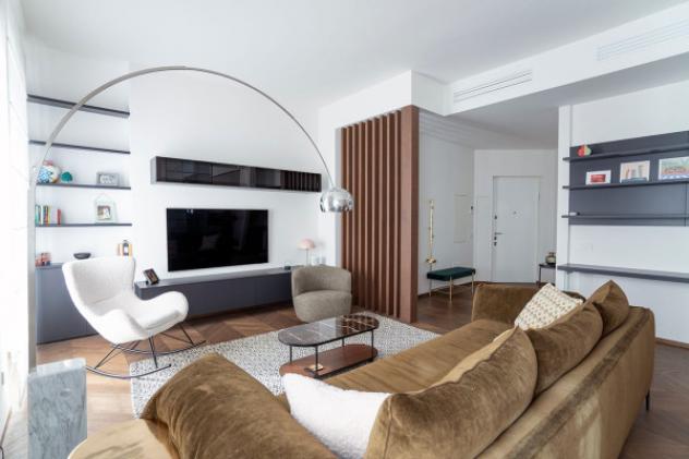 Appartamento di 148 m² con più di 5 locali e box auto in vendita a Milano - Foto 5