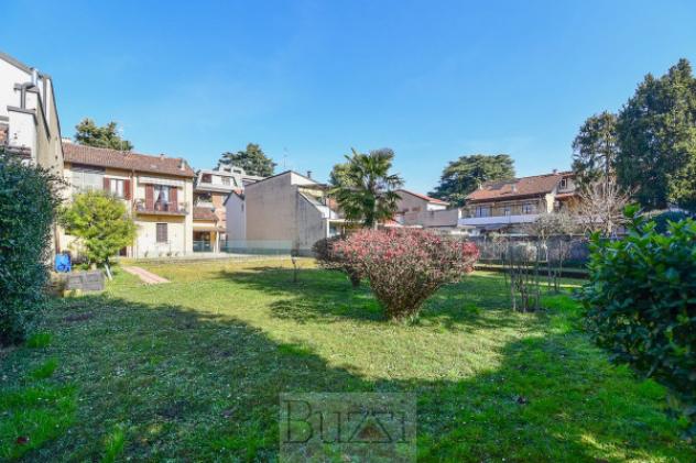 Villa di 240 m² con 5 locali e box auto in vendita a Seregno - Foto 8