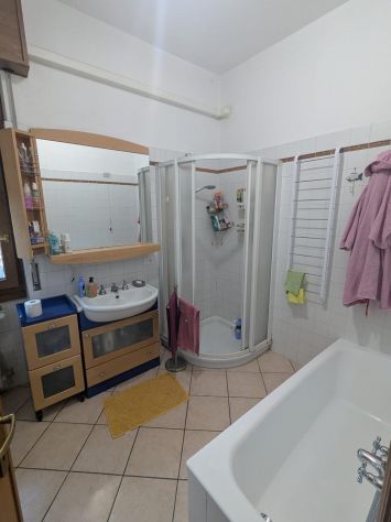 Affitasi stanza singola zona stazione Pavia - Foto 4