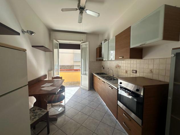APPARTAMENTO di 3 vani e di 60 mq (FIRENZE) rif. L26/329 - Foto 5