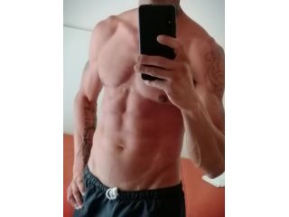 Amore e incontri Mantova - Maschio italiano Tel:3440919581
