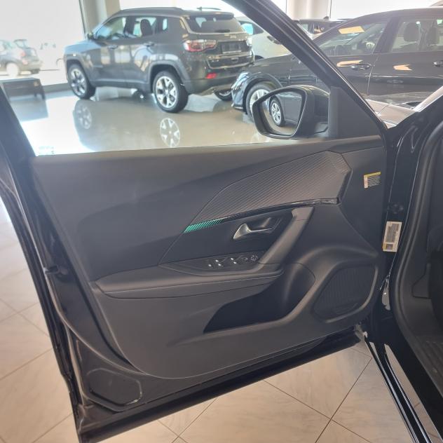 PEUGEOT 2008 ALLURE PACK 1.2 Bz 100cv Euro 6D - Foto 10