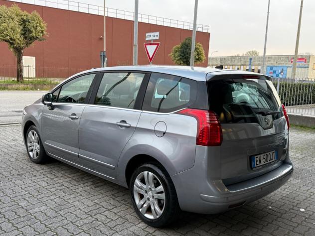 Peugeot 5008 7 posti GARANZIA COMPLETA 1.6 HDi 115CV - Foto 4