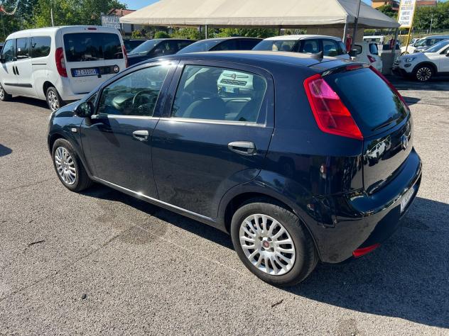 Fiat Punto 1.3 MJT II S&S 95 CV N - Foto 8
