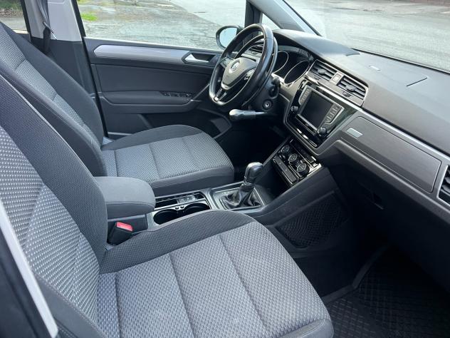 VOLKWAGEN TOURAN 7 POSTI CAMBIO AUTOMATICO CON COMANDI PER DISABILI - Foto 8