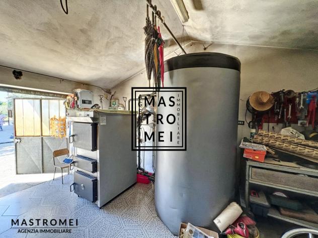 VILLA di 11 vani e di 300 mq (ALTOPASCIO) rif. 3442 - Foto 4