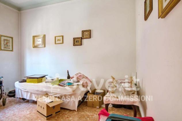 Casa indipendente di 270 m² con più di 5 locali e box auto in vendita a Ferrara - Foto 17