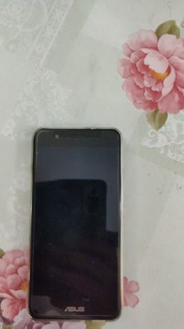 Asus Zenfone 3 Max ZC520TL - 32GB/3GB Argento - Foto 3