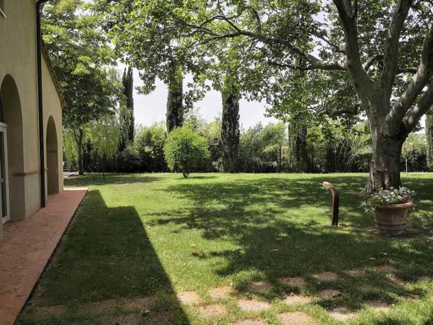 Vendita Rustico casale da 480 mq con giardino con posto auto - Foto 9
