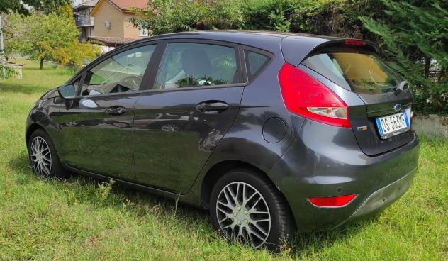 Ford Fiesta 1.4 TDCi 68CV 5 porte Titanium - Foto 4