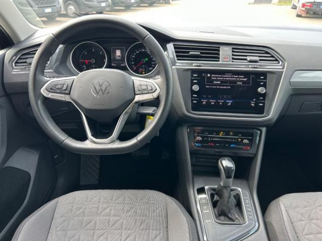 VOLKSWAGEN Tiguan 2.0 TDI 150 CV SCR DSG Life rif. 24101693 - Foto 7
