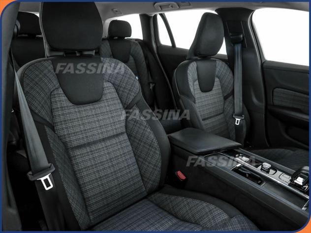 Volvo V60 Cross Country B4 (d) AWD automatico Core - Foto 10