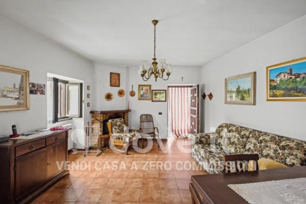 Villa di 144 m² con 4 locali in vendita a Angera - Foto 6