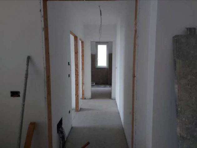 Immobile in asta di 101 m², box auto in vendita a Licciana Nardi - Foto 8