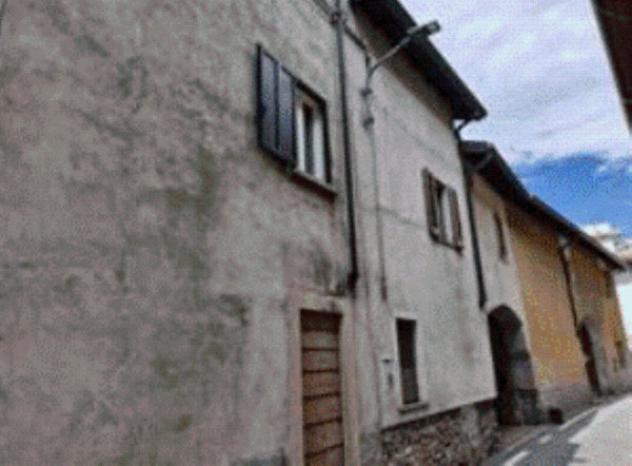 Immobile in asta di 102 m² in vendita a Somma Lombardo - Foto 17