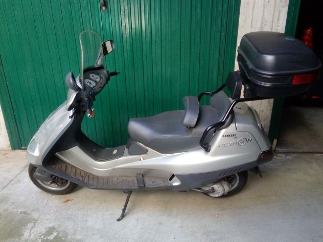 VENDO PIAGGIO HEXAGON 125 4T - Foto 2